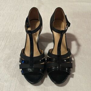 Naturalizer Cut Out Open Toed Heels